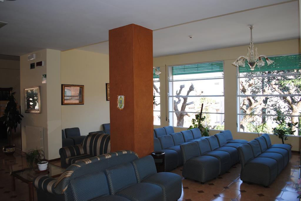 Hotel Villa Edelweiss Chianciano Terme Exteriör bild